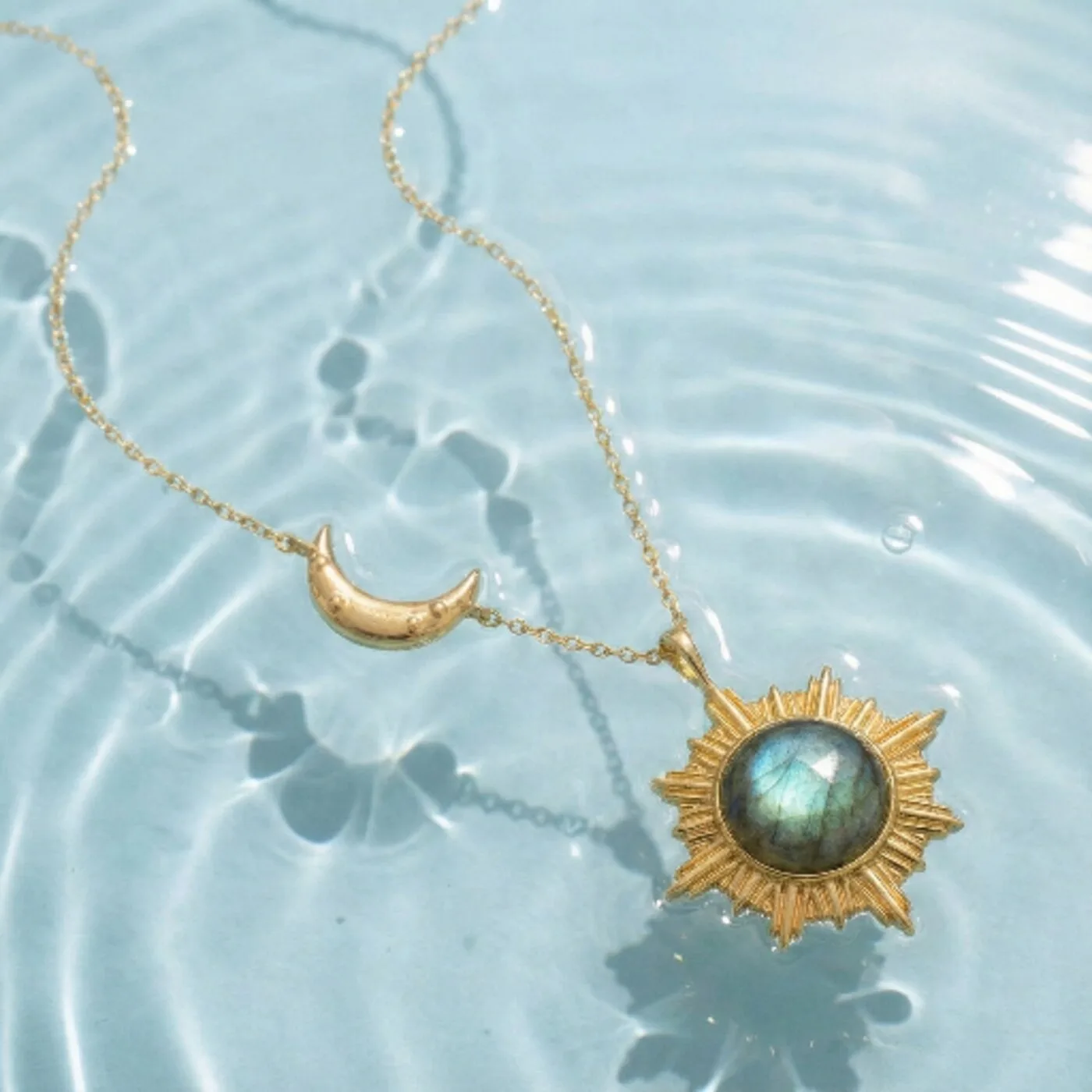 Ormiro sun and moon necklaces